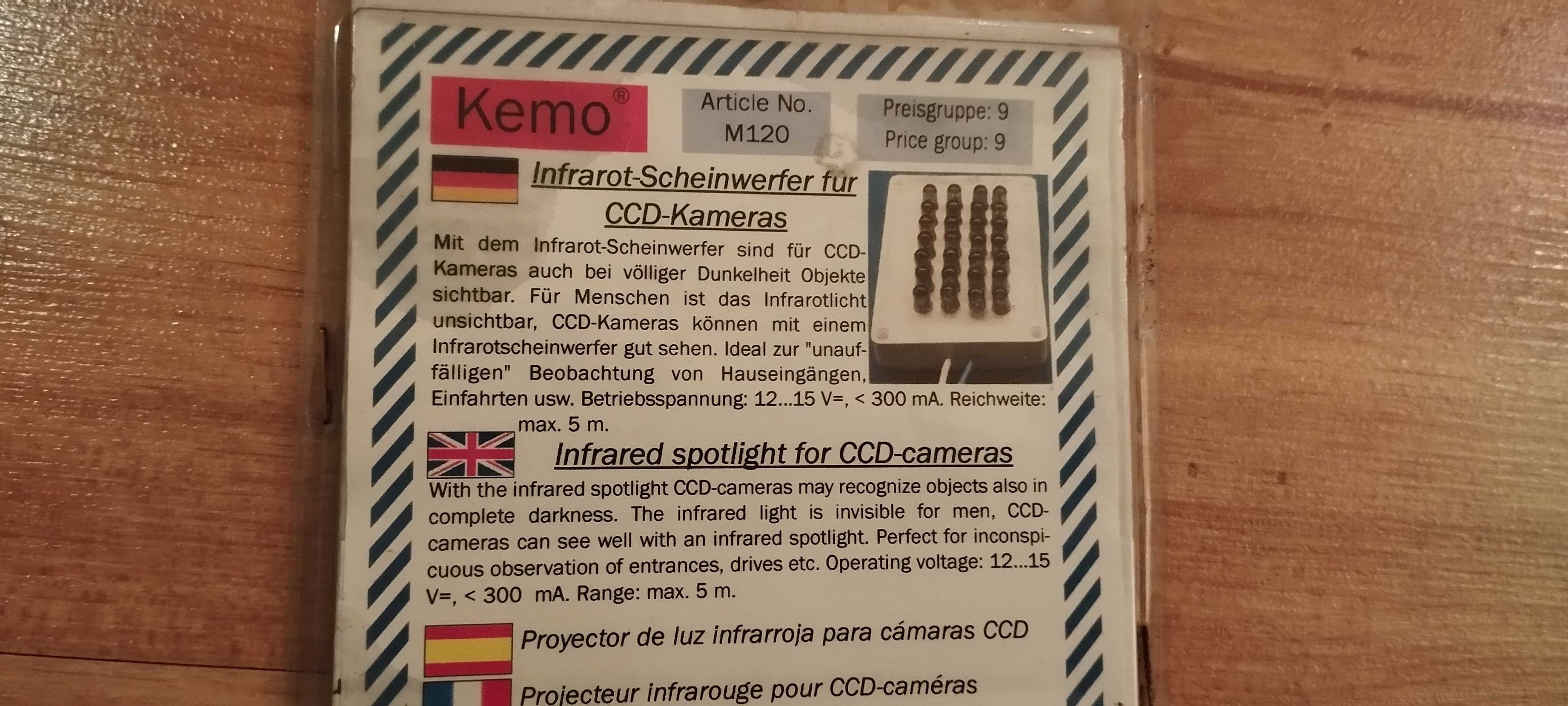 Projektor (reflektor)na podczerwień do kamer CCD nowy firmy Kemo