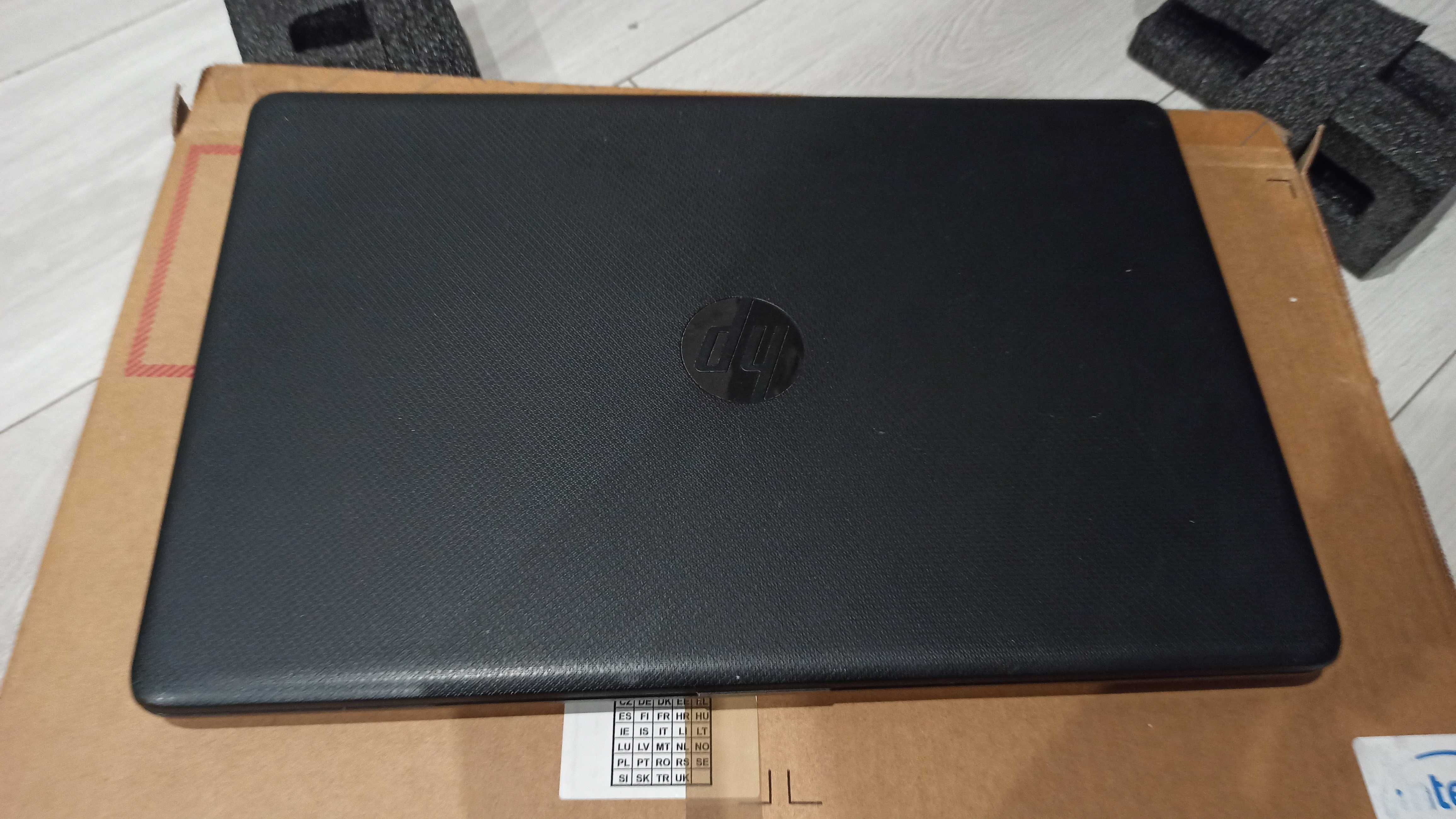 HP intel i3 7gen SSD nvme 256gb laptop 15,6 cali 12gb ram