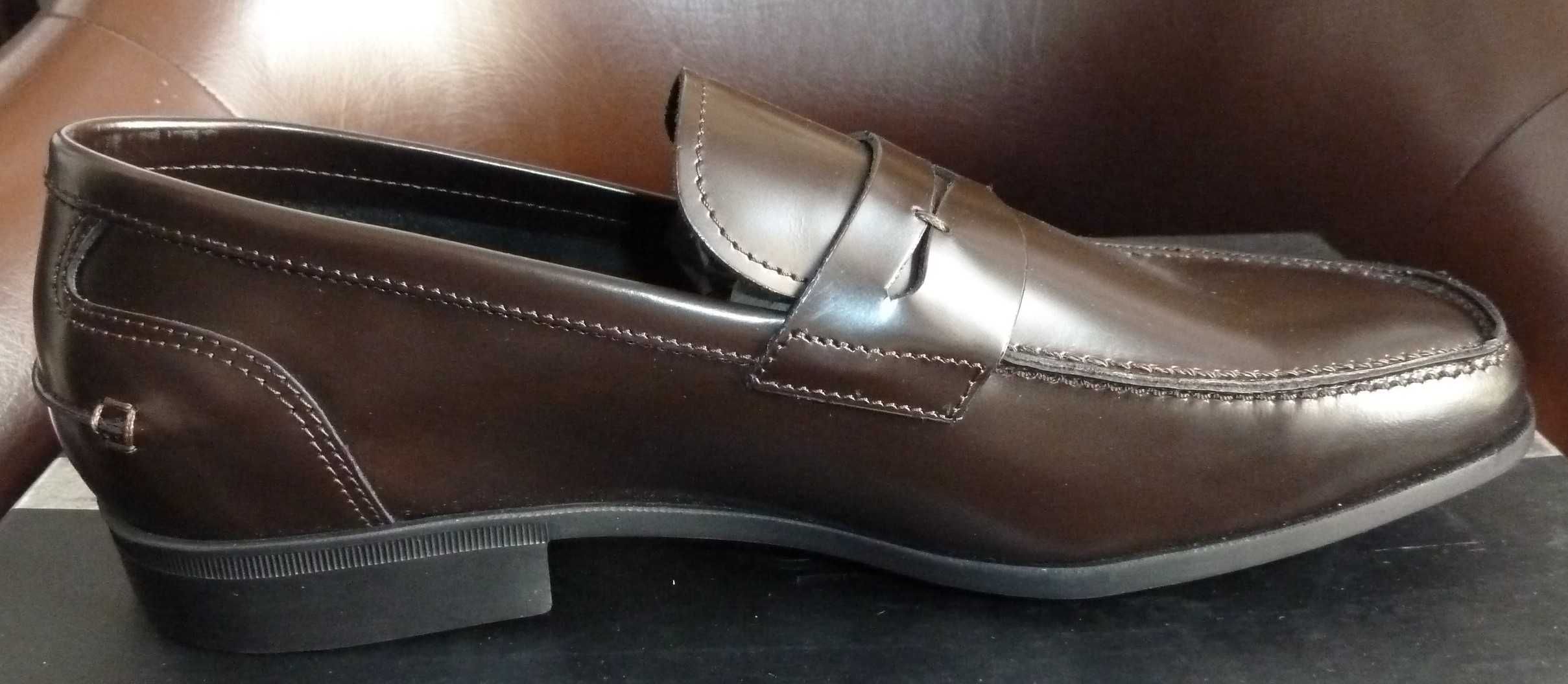 Sapatos novos italianos castanhos Campanile 40