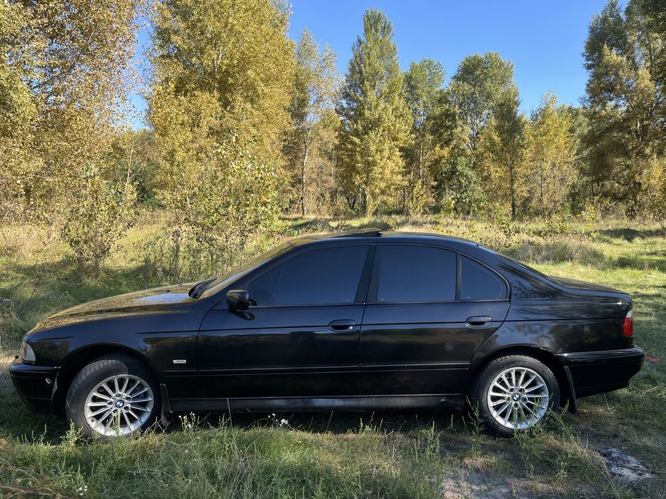 БМВ Е39 2.2 бензин,механика