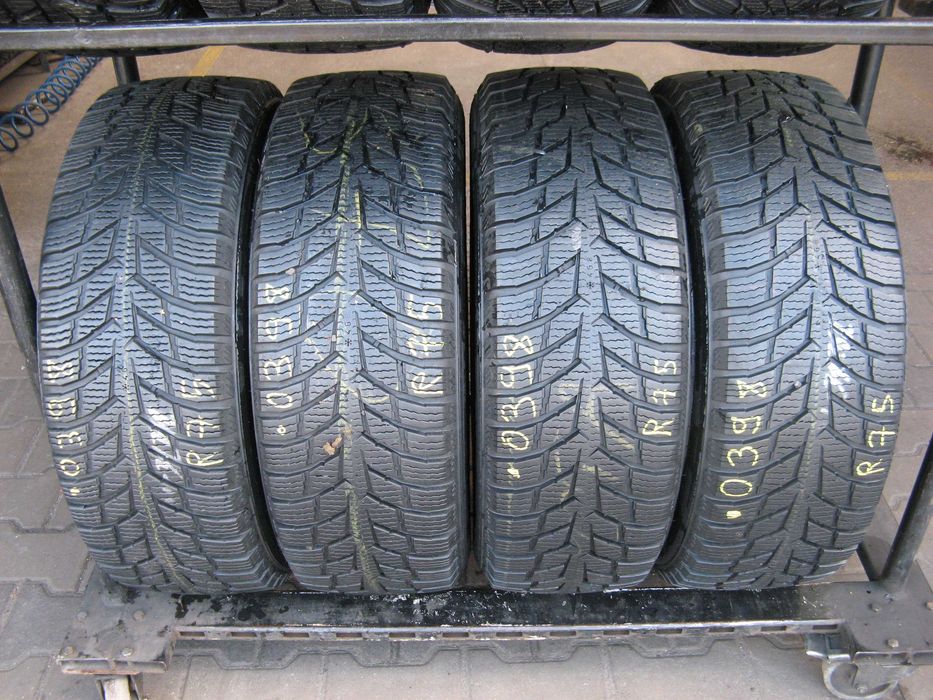 215/65R16C NOKIAN Snowproof C - nr.0398