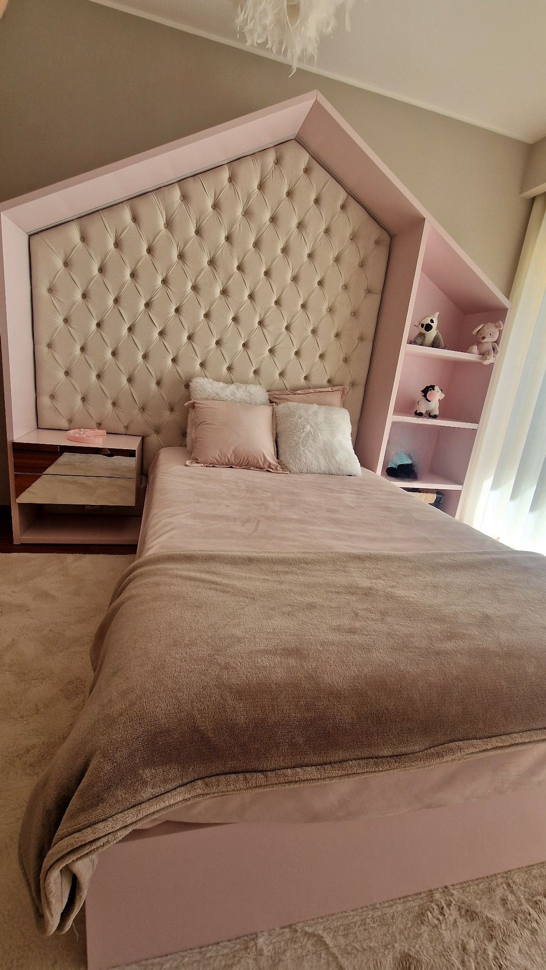 CAMA Menina nova