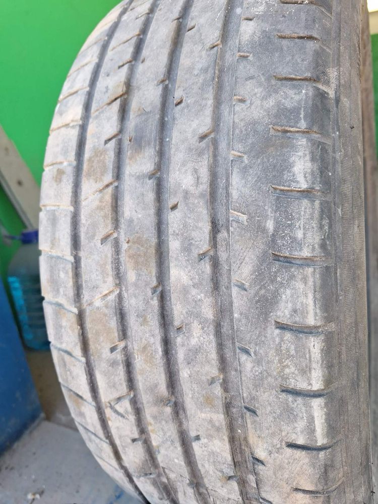 Резина Toyo 225/55/r19 літо 2 колеса