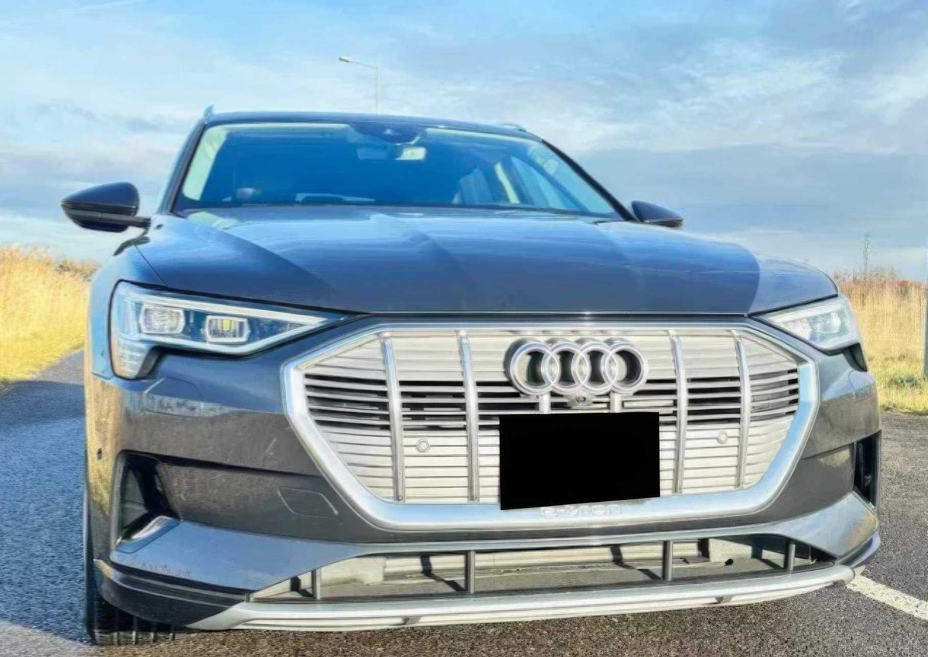 Audi e-tron 55 2019