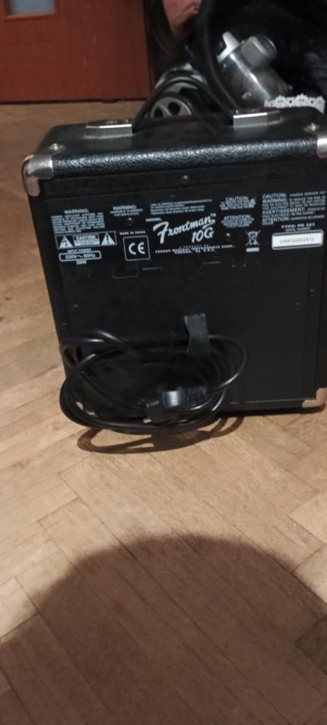 Fender Frontman 10G Wzmacniacz Gitarowy 10W