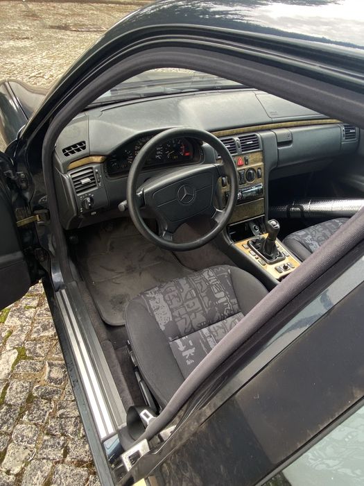 Mercedes w210 220CDI