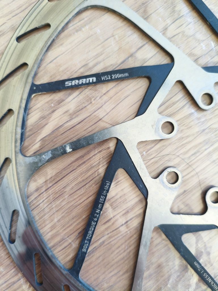 Hamulce SRAM DB8 z tarczami HS2