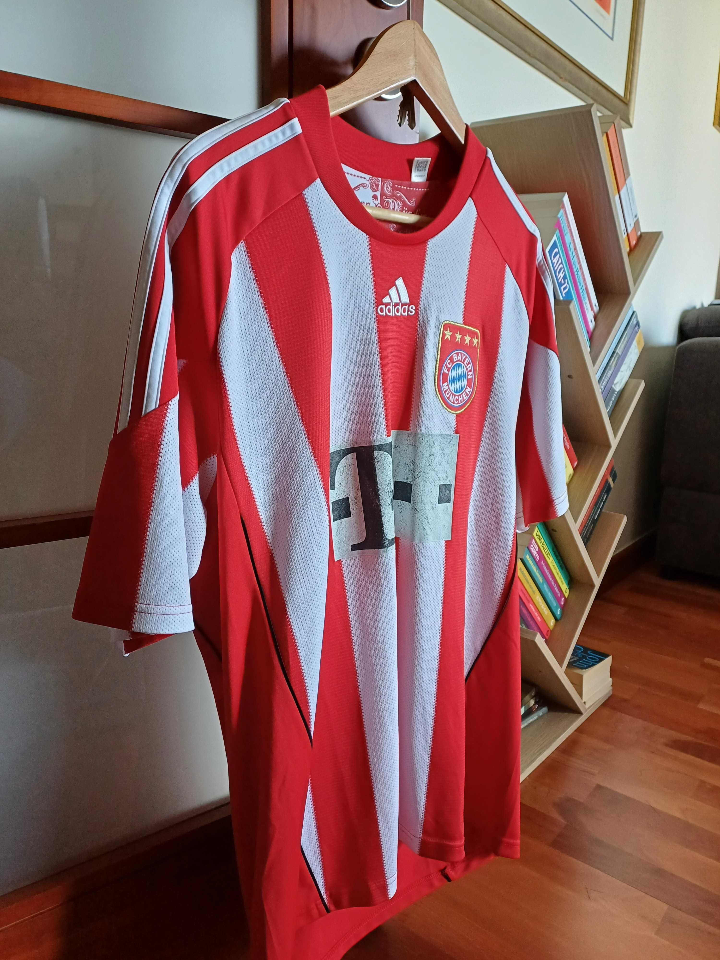 Camisola Bayern Munique Época 10/11