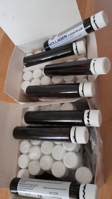 Ampułki-fiolki,opak.puste o wys 11cm,poj 25ml-60szt