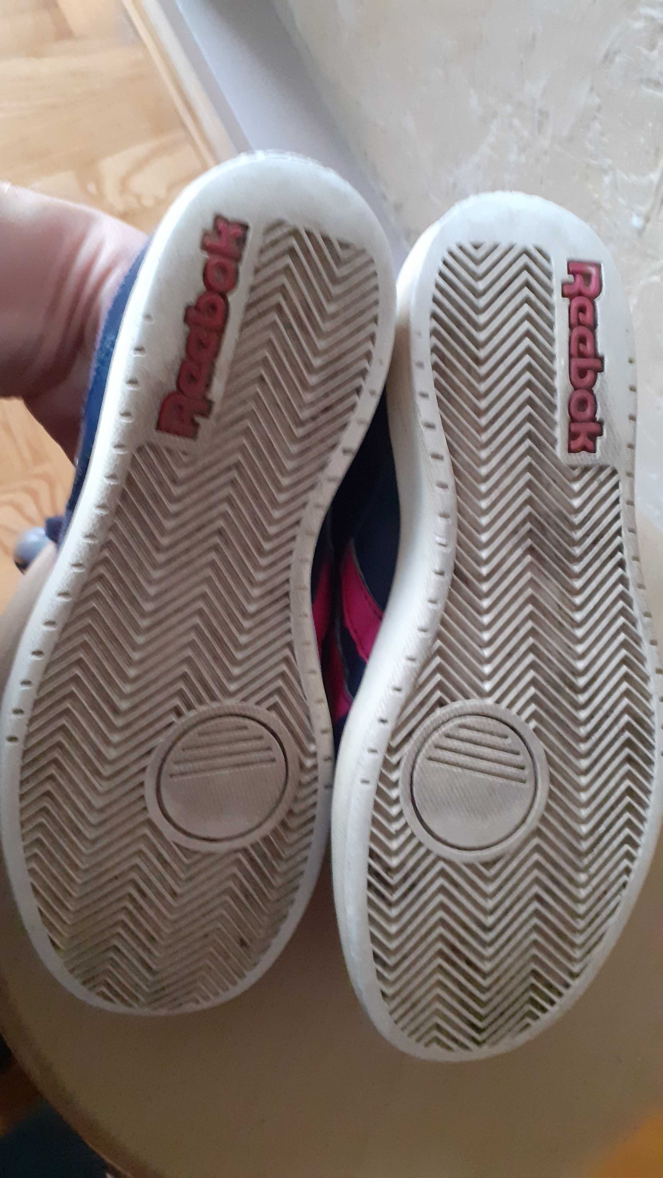 adidasy dziecięce marki reebok używane roz 33 kolekcja royal flag