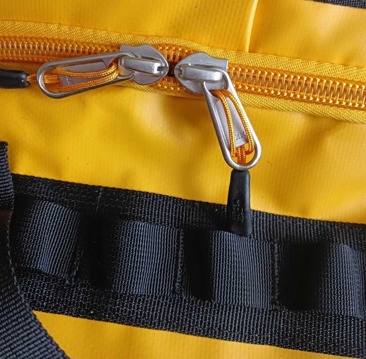Żółta Torba THE NORTH FACE BASE CAMP DUFFEL - 71 litrów - Rozmiar M