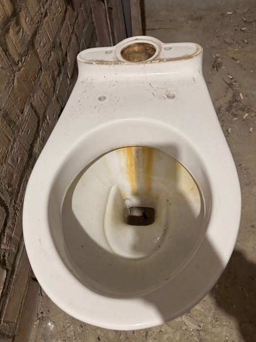 Продам тимчасовий унітаз для ремонту,дачі і т.д.і т.п.