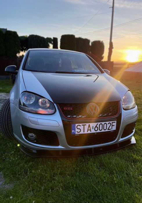 Golf v gti  250km