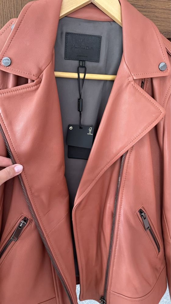 Терміново! Жіноча шкіряна куртка - косуха Massimo Dutti