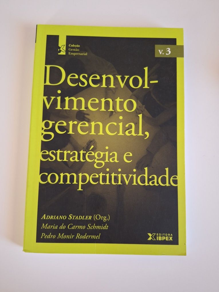 "Estratégia" - Adriano Freire + livro bónus