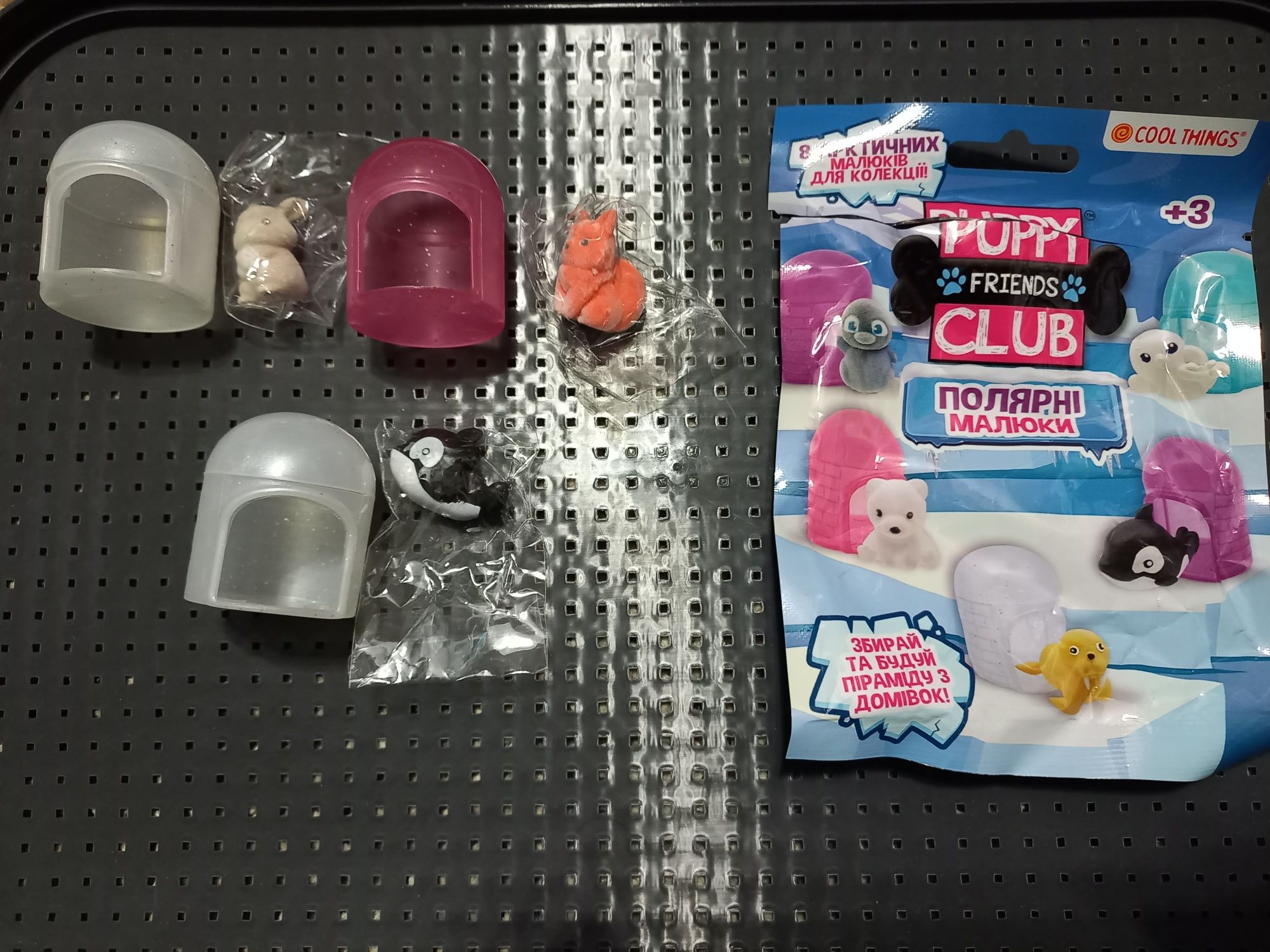 Hello kitty гарнюні, you you (панди і дельфіни) ,puppy friends club.