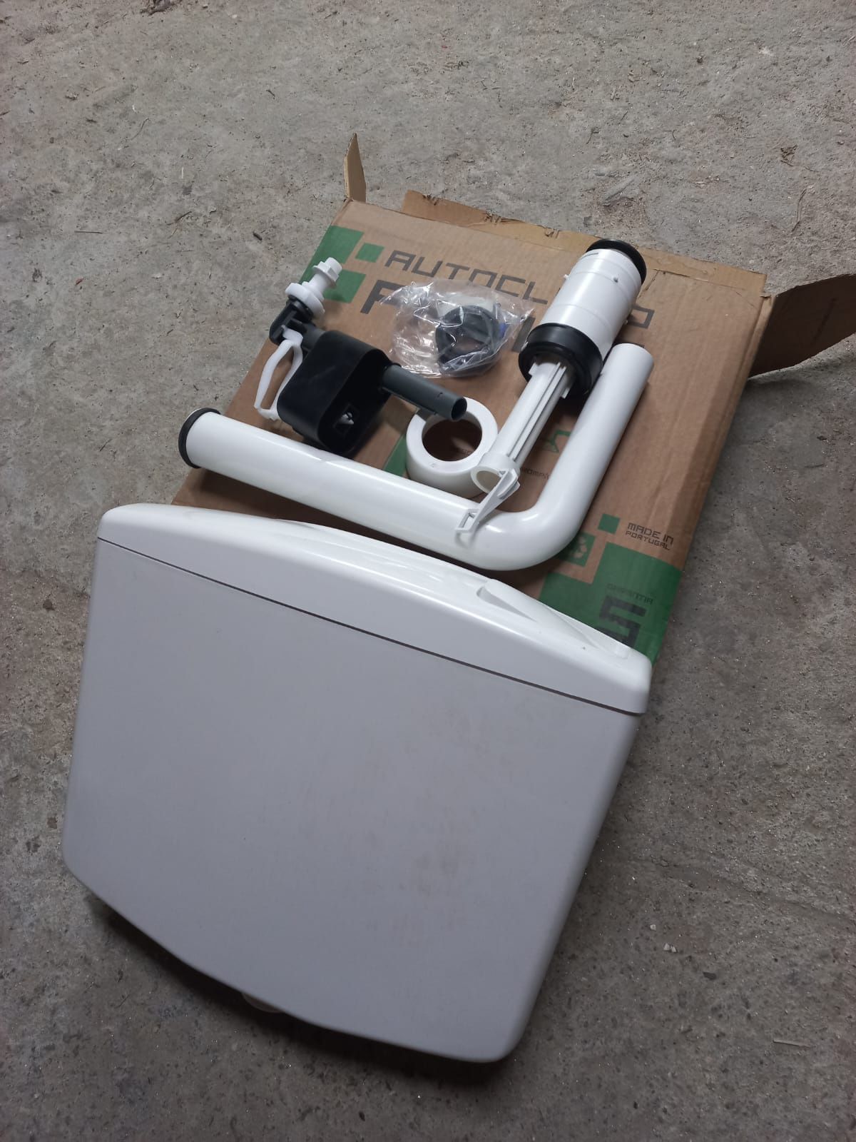 Autoclismo exterior Primus Branco