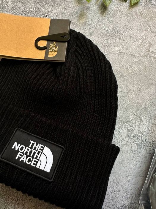 Шапка новая черная тнф / Шапки зима-осень теплая