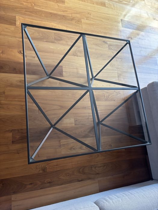 stolik kawowy nowoczesny design