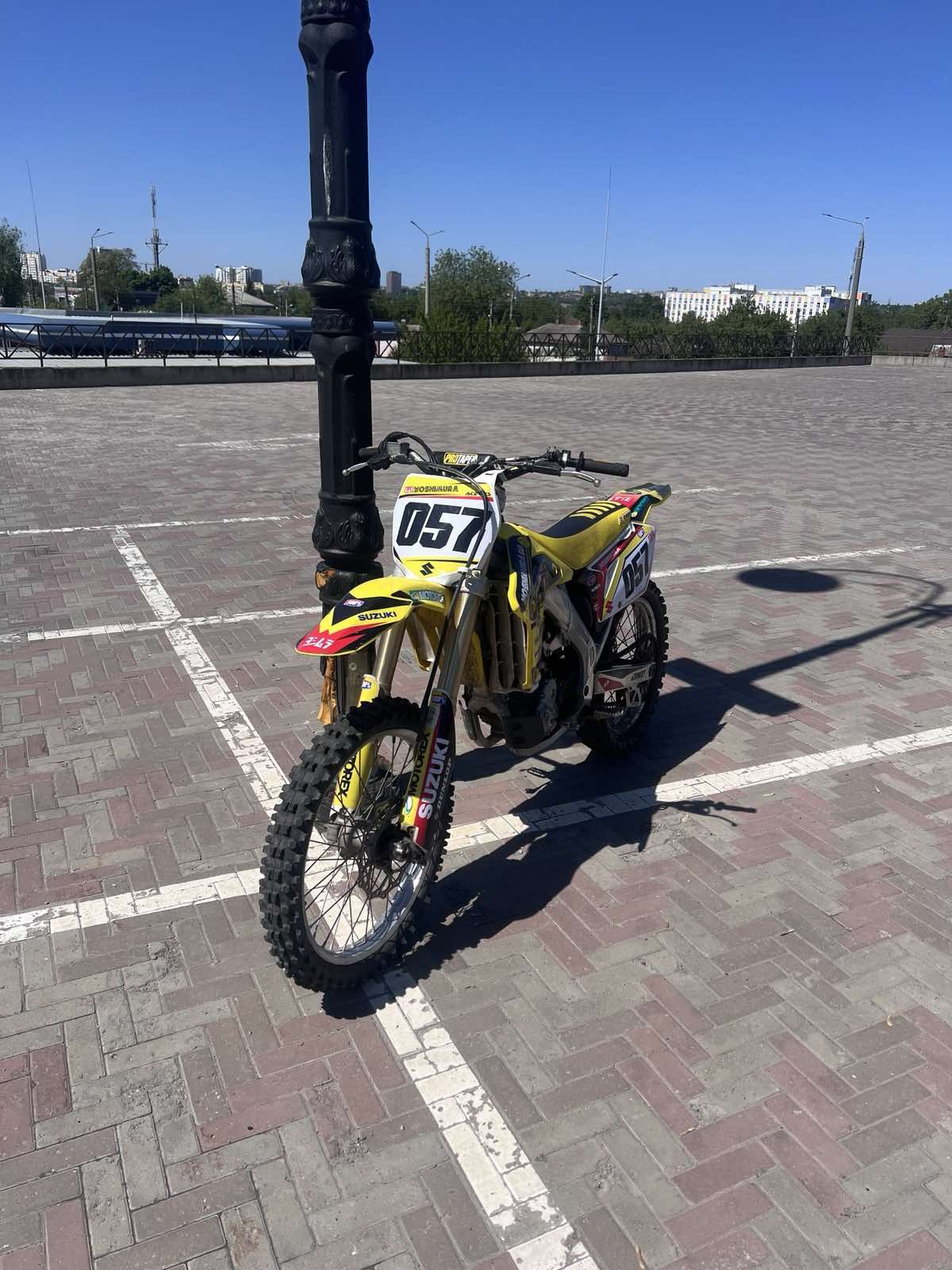 Продам Suzuki rm-z 450