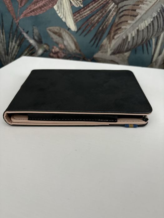 Kindle paperwhite 4 (10 generacja) + eleganckie etui ochronne