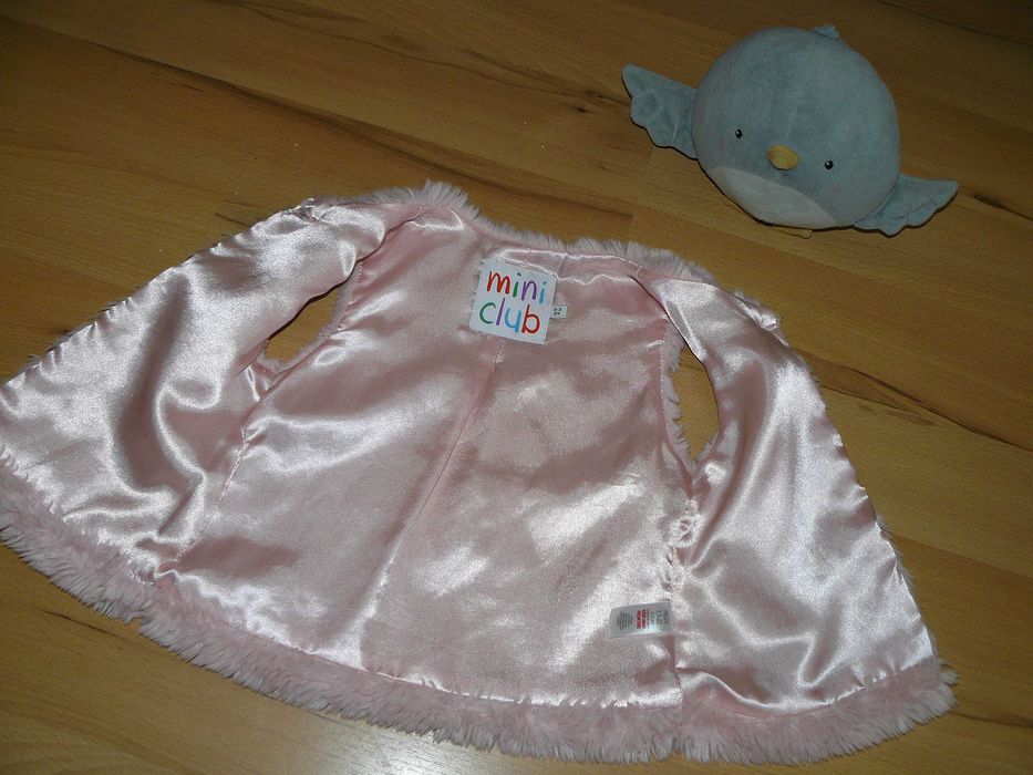 Dziewczęca narzutka/bezrekawnik różowy, puszysta kamizelka. Rozmiar 98