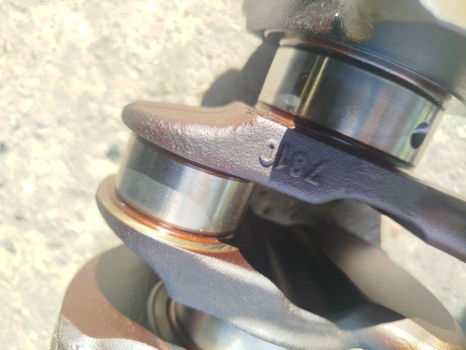 Wał korbowy Volvo 2.5t 7810 ford focus st mondeo