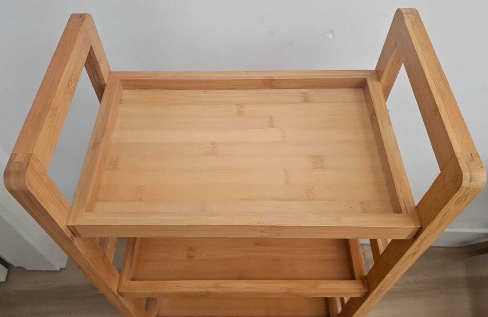 Estante de bambu para arrumos com 4 prateleiras - com rodinhas