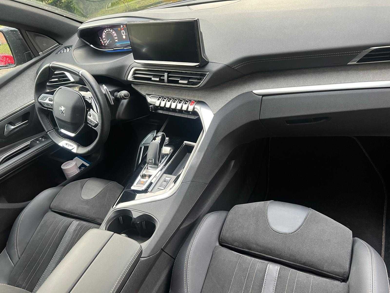 Peugeot 5008 GT Black packh 180 EAT8 + 7 lugares AHK