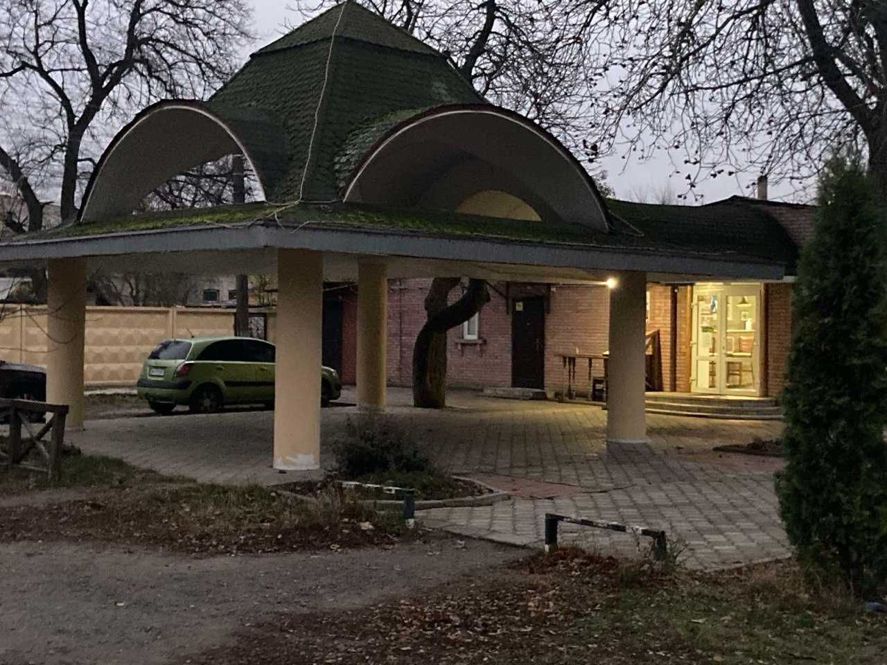 Продаж бізнесу з приміщенням — кафе в центрі м. Лебедин, Сумська обл.