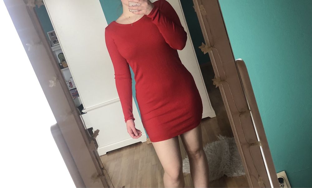 czerwona sukienka bodycondress vintage