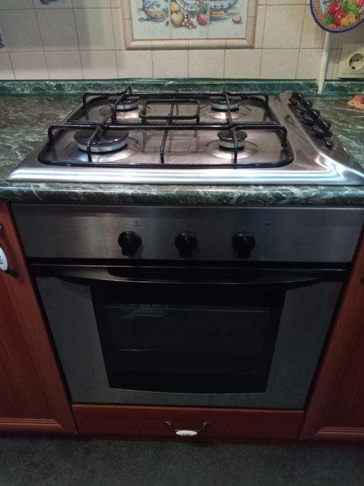 Газова поверхня з електро духовкою