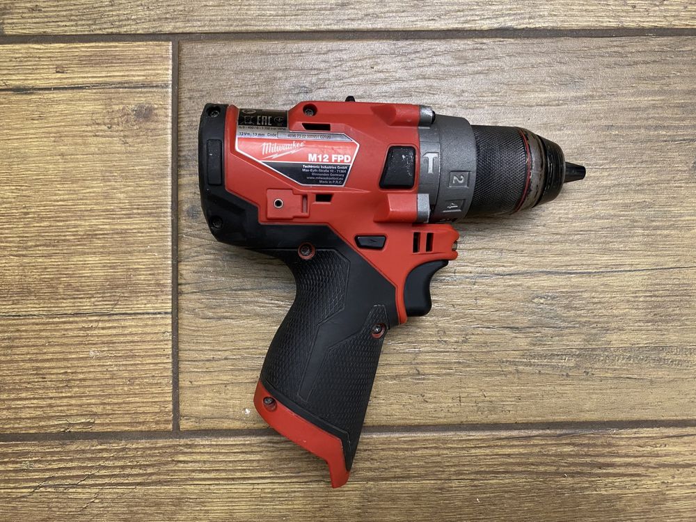 Wiertarko-wkrętarka udarowa Milwaukee M12 FPD - 2020