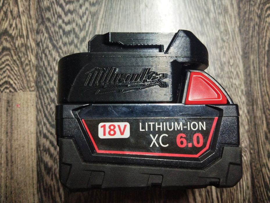 Адаптер перехідник акумулятор Milwaukee M18 на інструмент Makita 18V