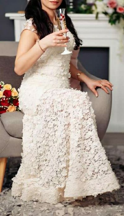 Платье вечернее в идеальном состоянии