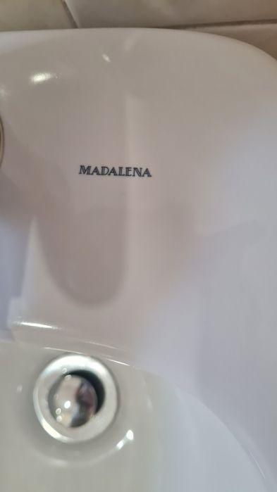 Bidé branco em bom estado