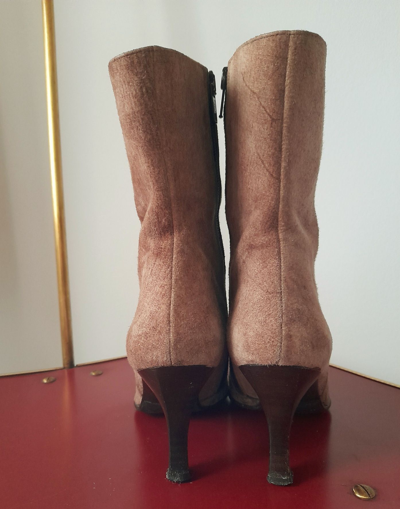 Botas Vintage, marca Belinda. Tamanho 35