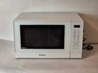 Kuchenka mikrofalowa Panasonic NN-ST45KW