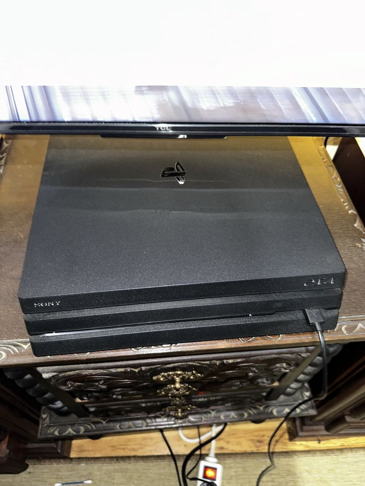 Ps4 pro usado funcionando perfeitamente