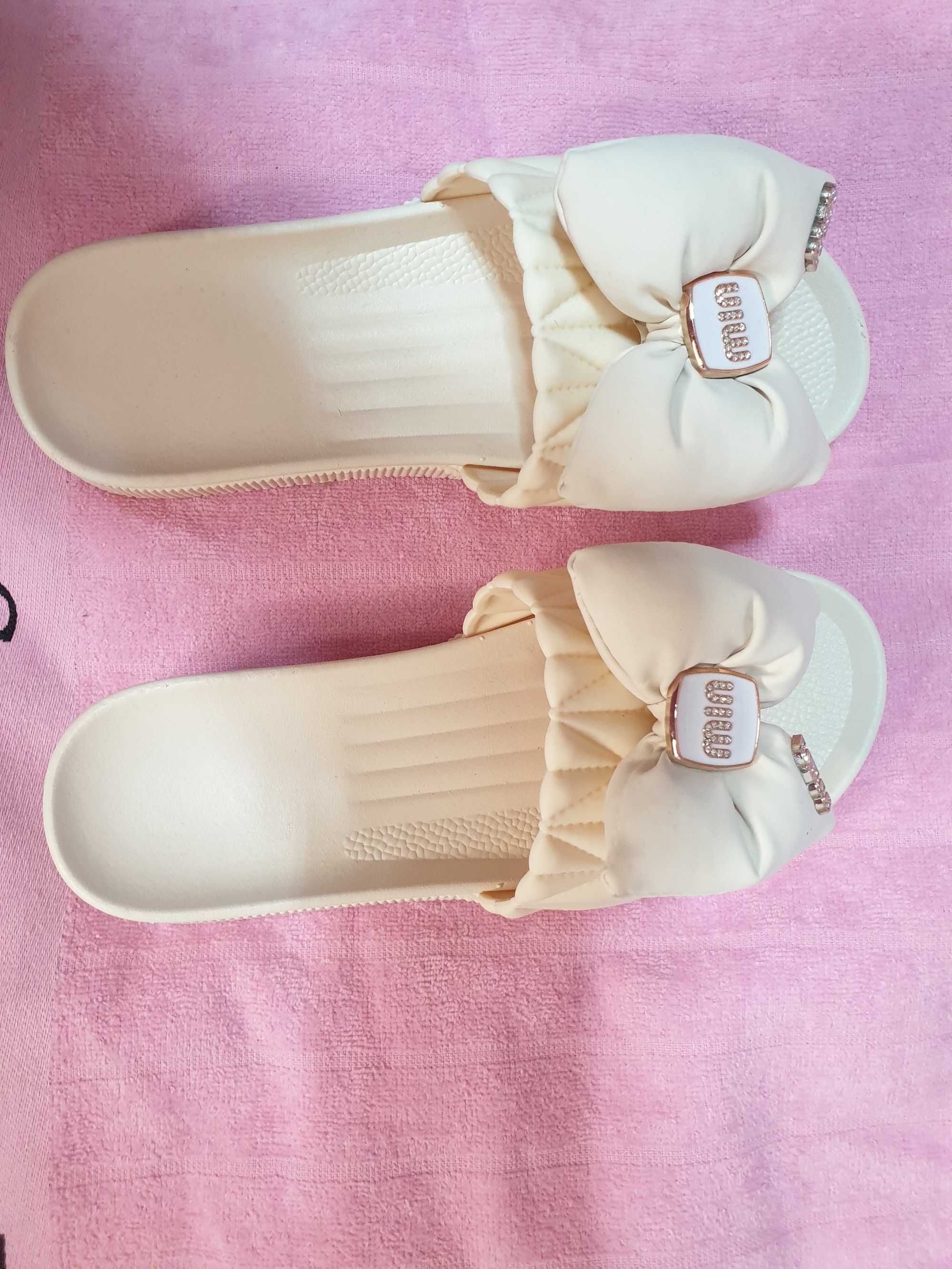 Klapki Miu nowe rozm.40 ,24,5 cm, kokarda , na platformie nowość ! Hit