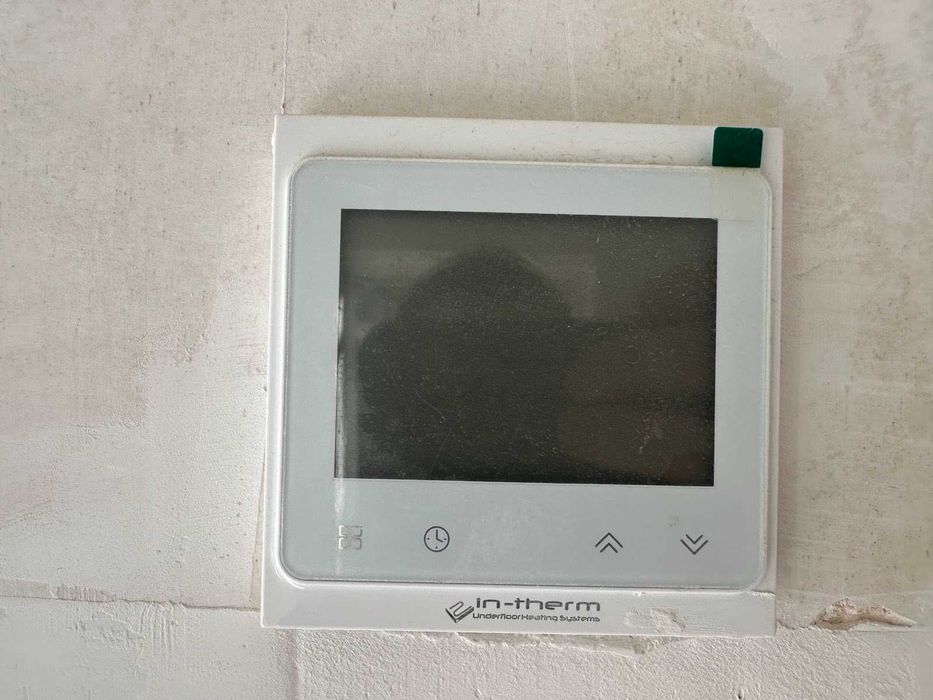 Дуплекс з ремонтом в центрі Ворзеля! Оформлення мінімальне!