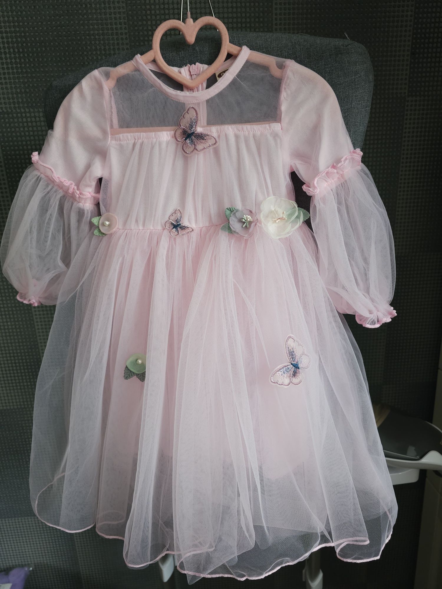 Гарна пишна сукня з довгим рукавом рожева блакитна 2 3 4 5 6 років