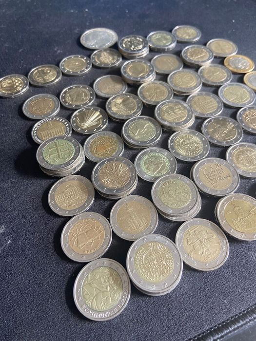 Coleção de moedas 2 Euros ( coração de Viana ) 68 moedas