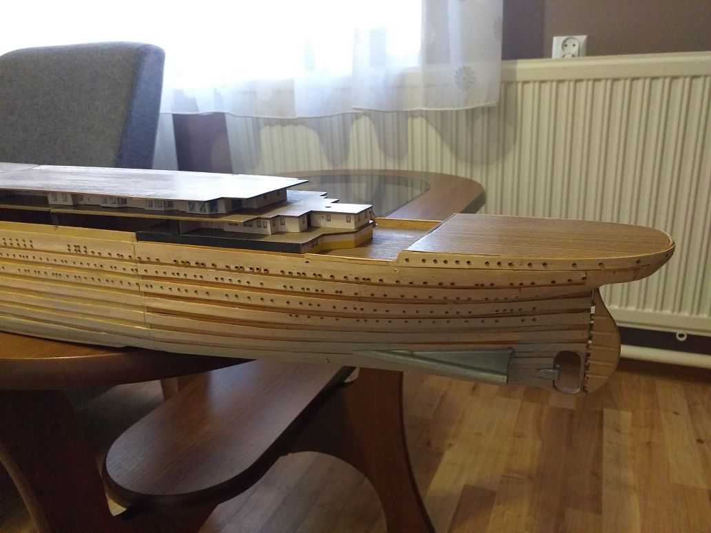Model Titanica skala 1:250 kol.Hachette
