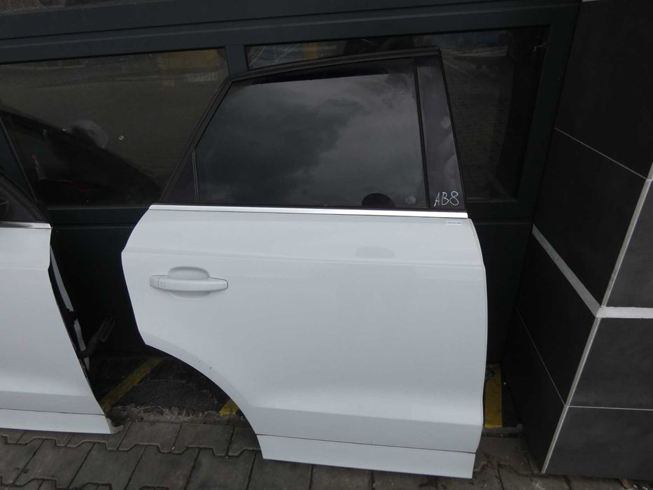 Drzwi prawy tył prawe tylne AUDI Q3 8U LS9R AB8 GORLICE