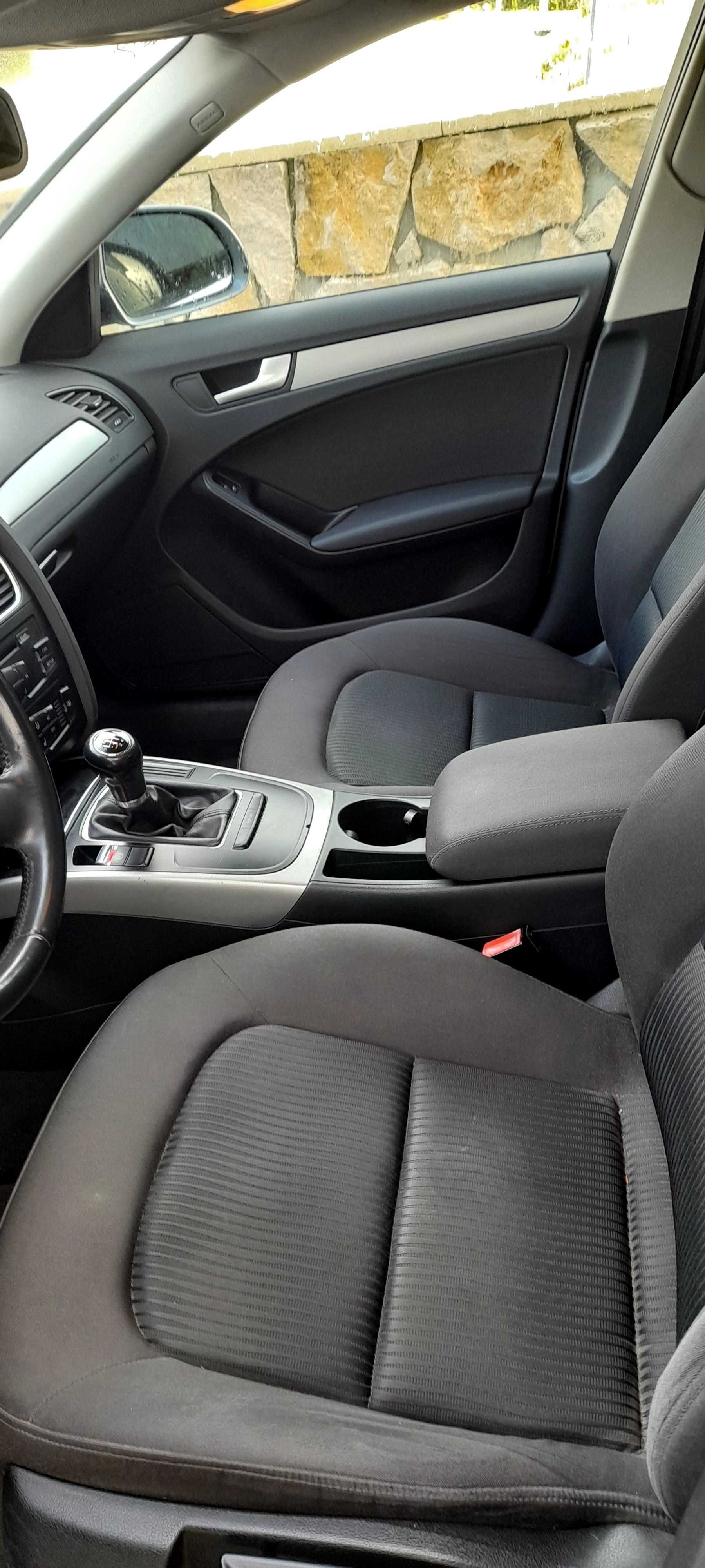 Audi A4 B8 gasolina 211cv Carrinha espaçosa, potente e bem estimada
