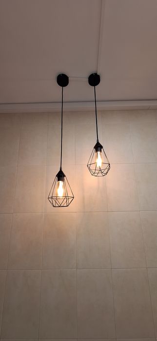 2 Candeeiros suspensos metálicos