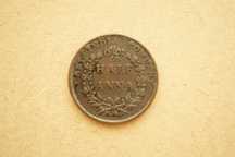 Moeda de Half Anna East Índia Company, 1835, já com 190 anos