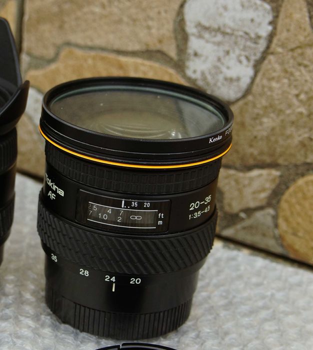 Minolta  Tokina  AF zoom    20 - 35mm f 3.5 - 4.5 -на  SONY a