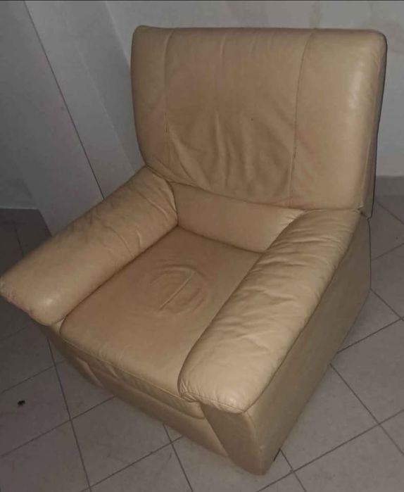 Cadeirao pele Natuzzi